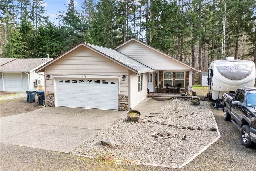 121 E Stavis RD, Shelton, WA 98584