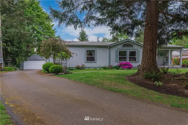 1503 Ridge DR, Camano Island, WA 98282