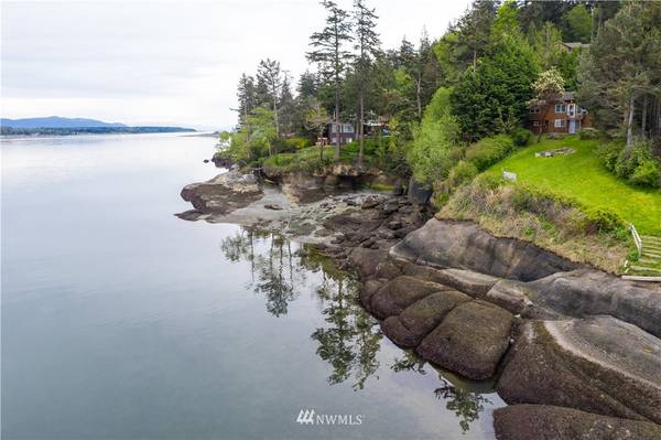 2794 N Nugent RD, Lummi Island, WA 98262