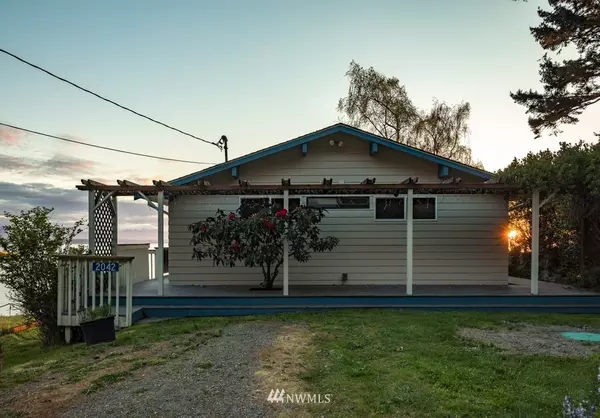 Coupeville, WA 98239,2042 Driftwood WAY