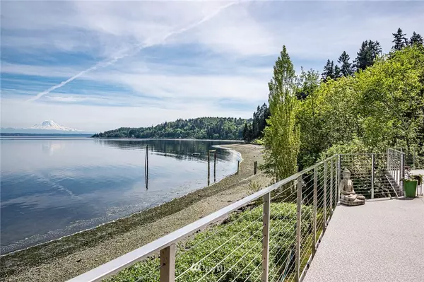 Vashon, WA 98070,9909 SW 123rd PL