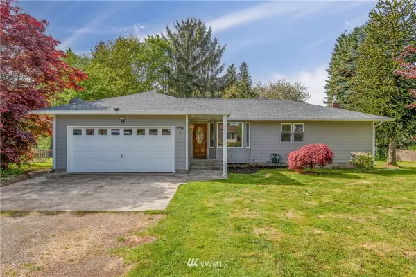 10 Morgan DR, Cathlamet, WA 98612