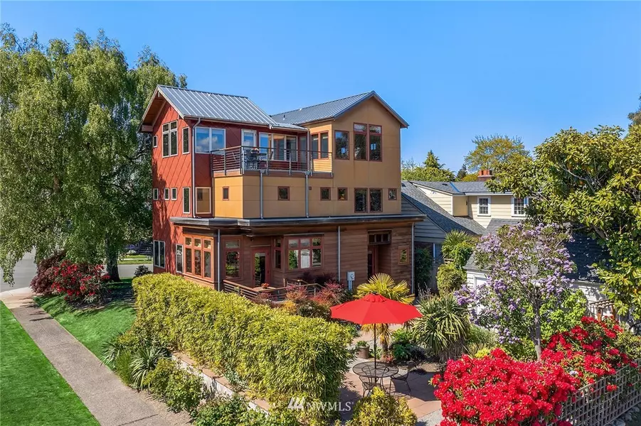 2252 Viewmont WAY W, Seattle, WA 98199