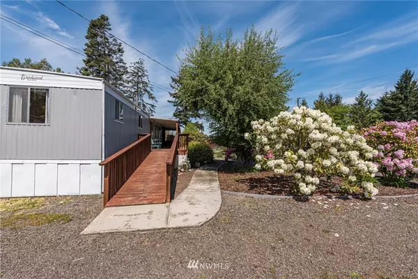 Sequim, WA 98382,930 Madrona WAY