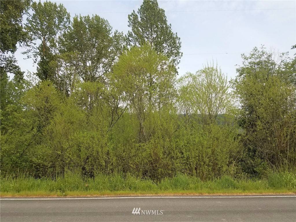 3 XXw E Birnie Slough RD, Cathlamet, WA 98612