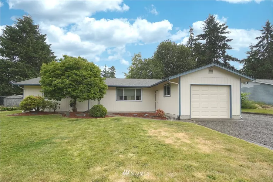 14301 126th AVE E, Puyallup, WA 98374