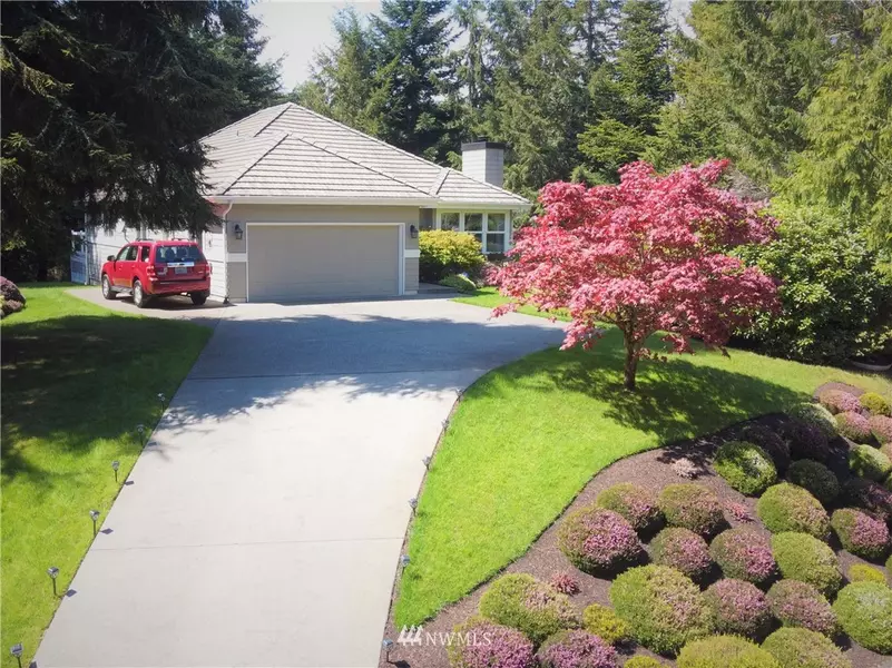 365 Camber LN, Port Ludlow, WA 98365