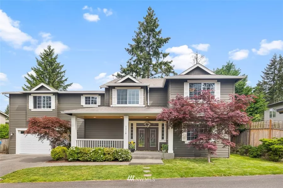 12716 NE 106th LN, Kirkland, WA 98033