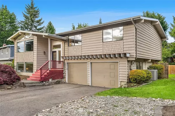 Edmonds, WA 98020,1261 7th PL S