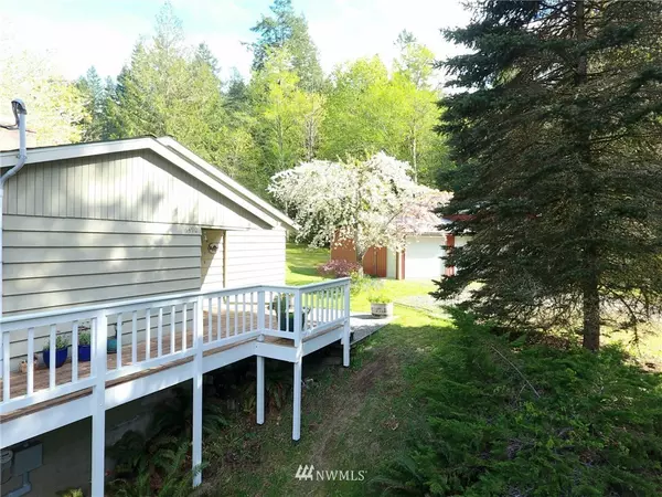 Bainbridge Island, WA 98110,6490 NE Maxwell LN