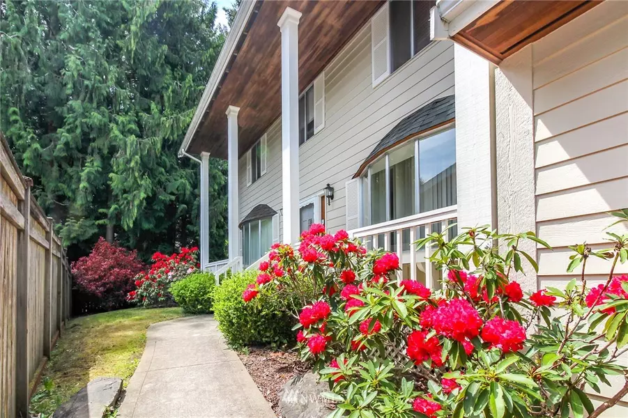 11010 132nd Street Ct E, Puyallup, WA 98374
