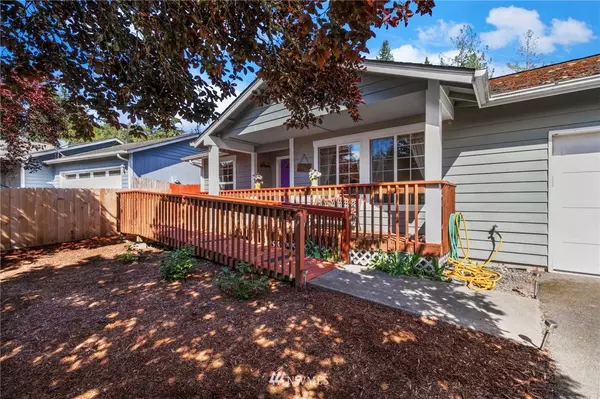 19060 Megger CIR NE, Poulsbo, WA 98370