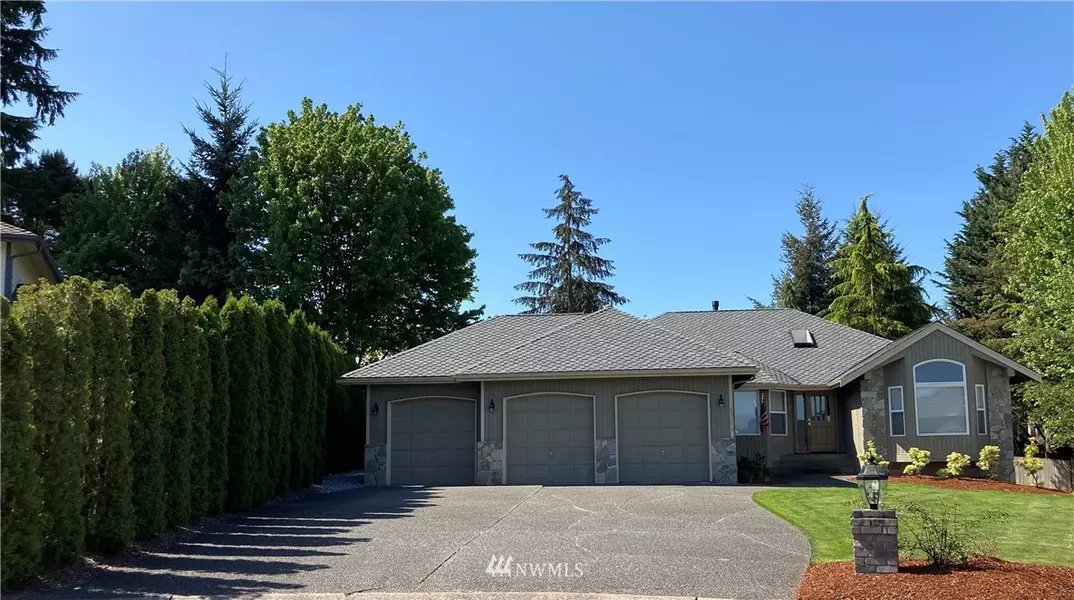 23053 SE 246TH PL, Maple Valley, WA 98038