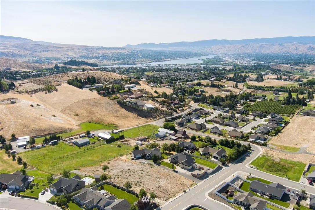 Wenatchee, WA 98801,3992 Knowles RD