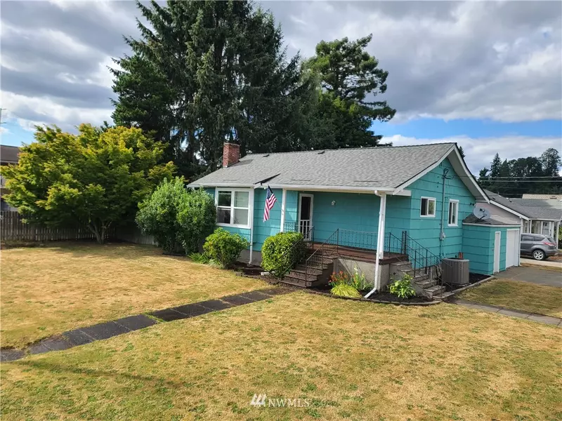 721 Ash ST, Kelso, WA 98626