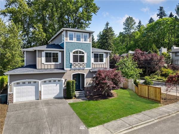 11860 SE 40th CIR, Bellevue, WA 98006