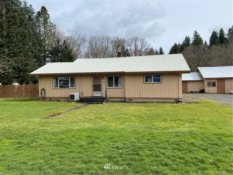 412 3rd ST, Pe Ell, WA 98572