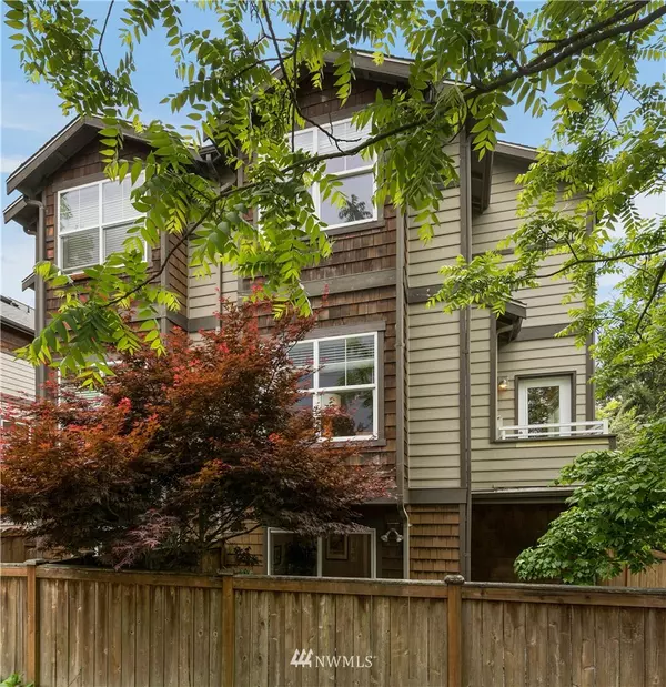 9503 Ashworth AVE N #A, Seattle, WA 98103