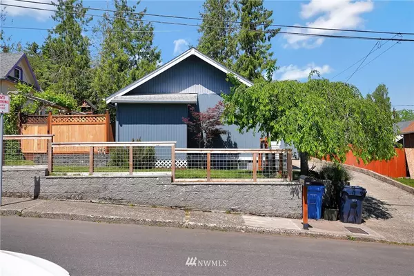 Camas, WA 98607,411 NW 16th AVE