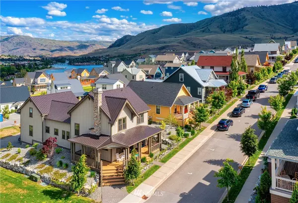 Chelan, WA 98816,576 Porcupine LN