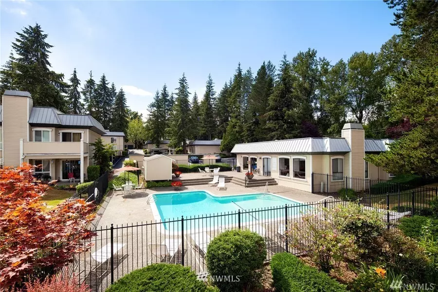 1625 103rd PL NE #M-3, Bellevue, WA 98004