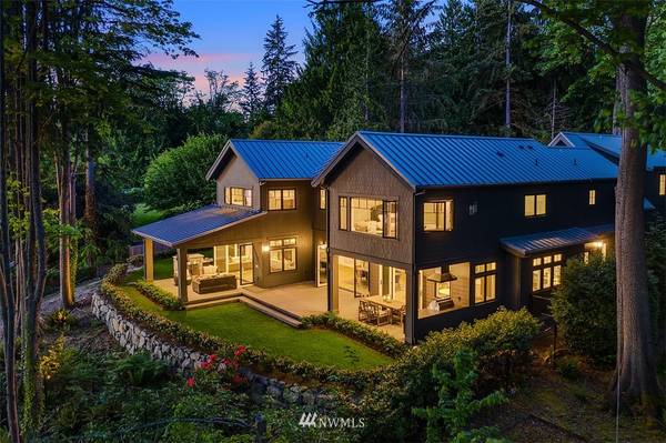 4525 W Mercer WAY, Mercer Island, WA 98040