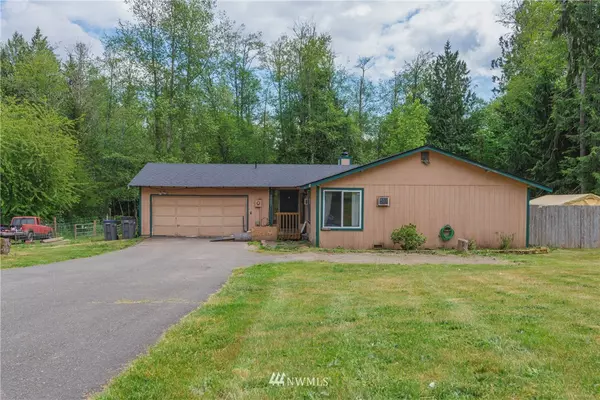 2737 Aspen ST SE, Port Orchard, WA 98366