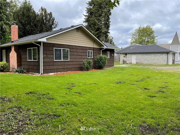 35604 SR 507 S, Mckenna, WA 98558