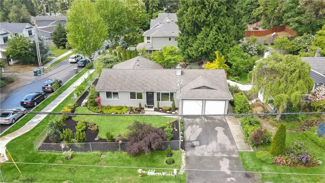 9501 116th AVE NE, Kirkland, WA 98033