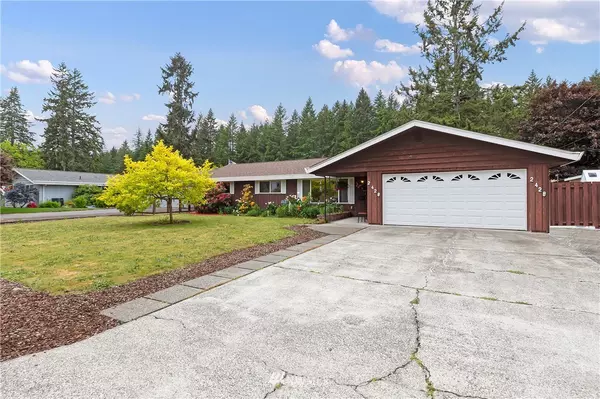 Port Orchard, WA 98366,2428 Pine Tree DR SE