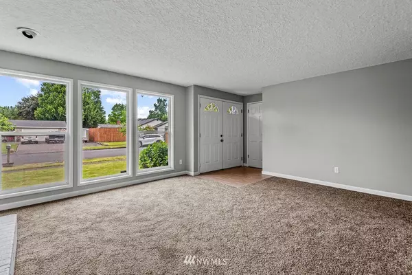 Longview, WA 98632,4631 Merlin ST