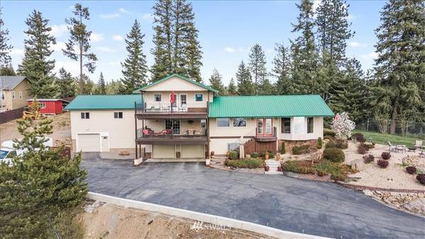 12511 N Cherokee DR, Newman Lake, WA 99025