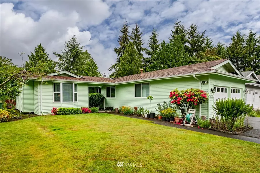 24421 9th Place S, Des Moines, WA 98198