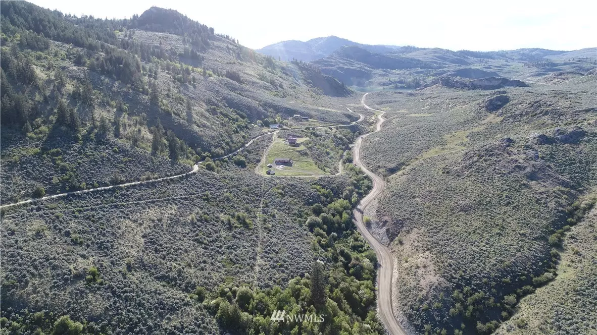 Oroville, WA 98844,111 Eagles Bluff