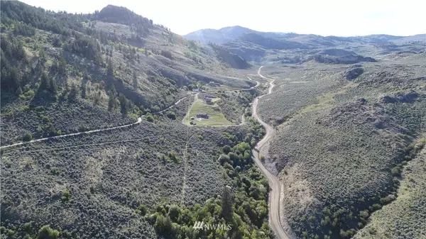 111 Eagles Bluff, Oroville, WA 98844