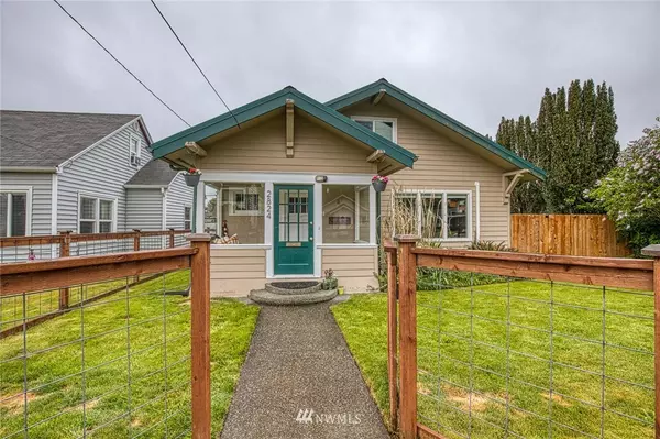 2824 Aberdeen AVE, Hoquiam, WA 98550