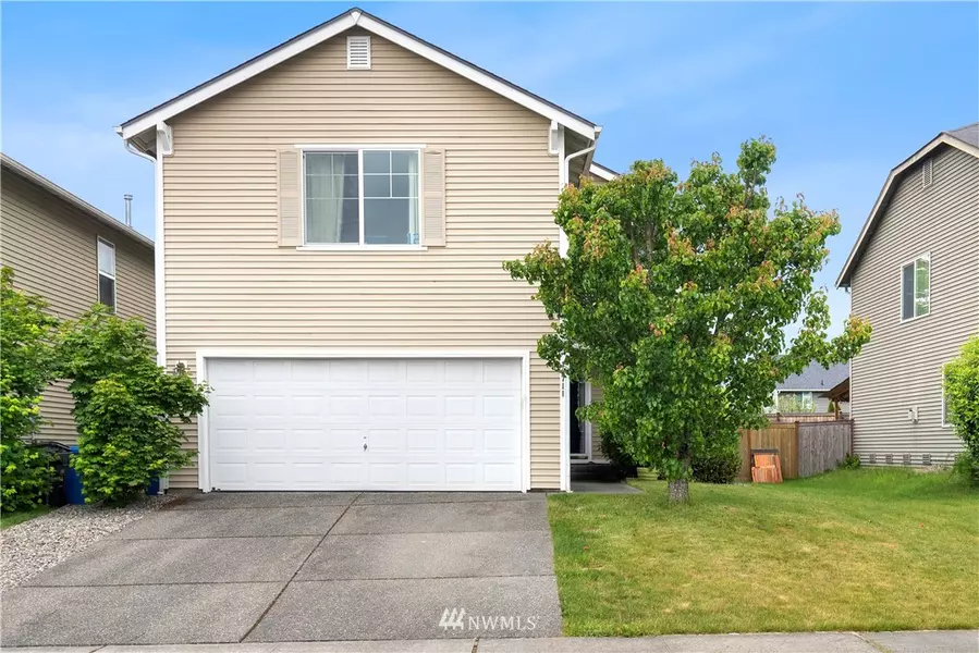 18711 95th Avenue CT E, Puyallup, WA 98375