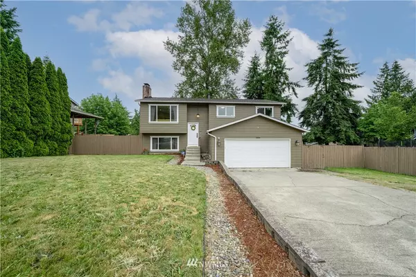 Renton, WA 98058,14609 SE 195th PL