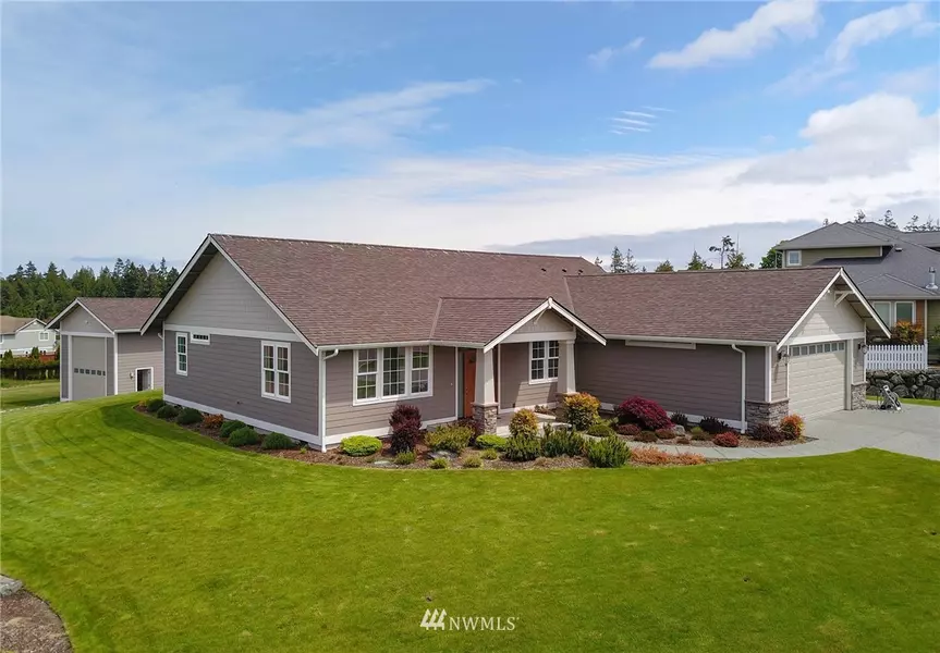 201 Lone Eagle LN, Sequim, WA 98382