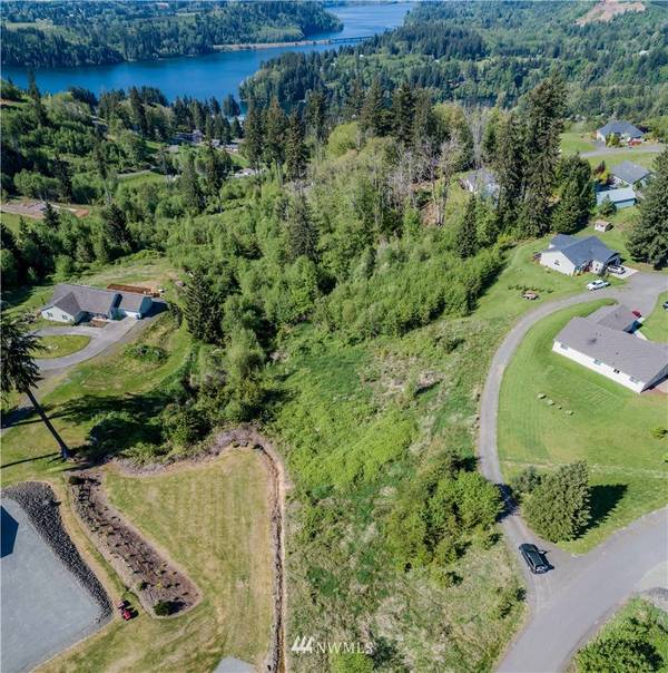 213 Tanglewood DR, Mossyrock, WA 98564