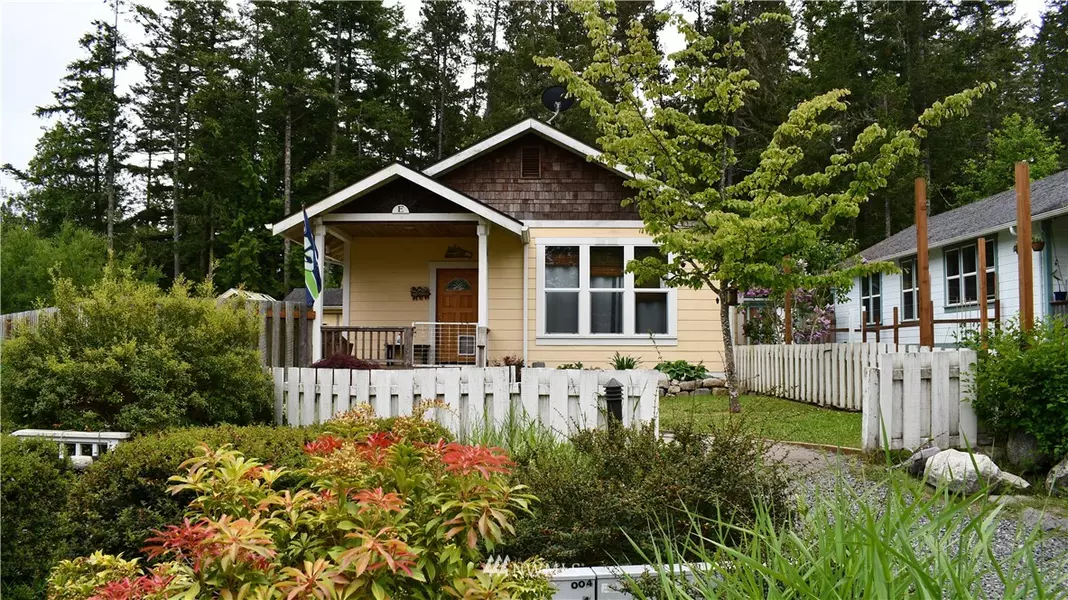 71 Nesting PL #E, Friday Harbor, WA 98250