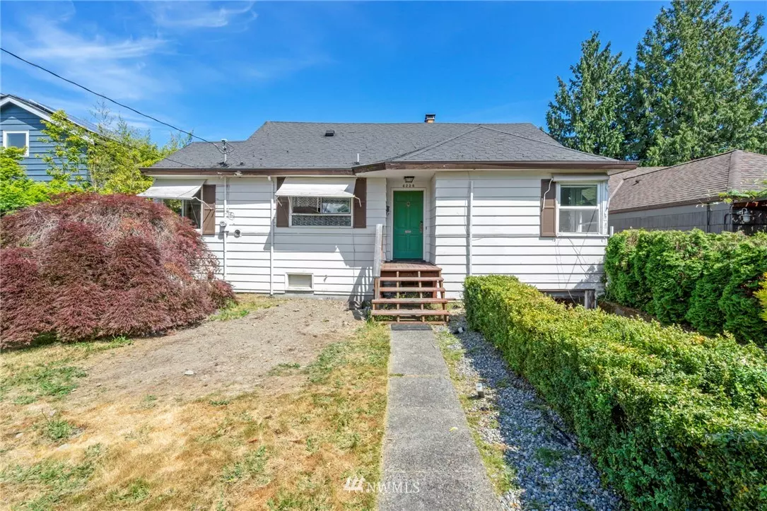 Seattle, WA 98118,4226 48th AVE S