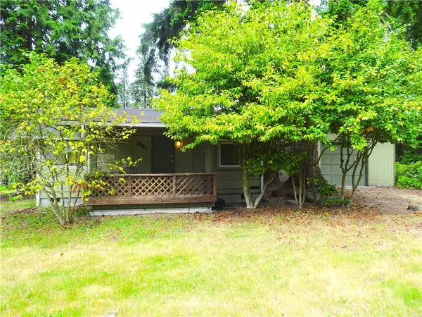 3661 Trenton AVE NE, Bremerton, WA 98310