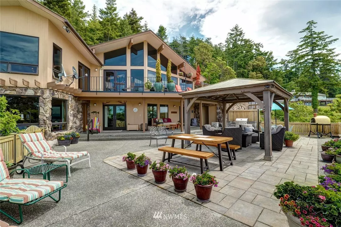 Camano Island, WA 98282,2100 SE Breezy Point RD