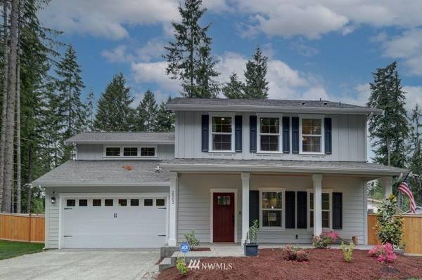 2002 194th AVE SW, Lakebay, WA 98349