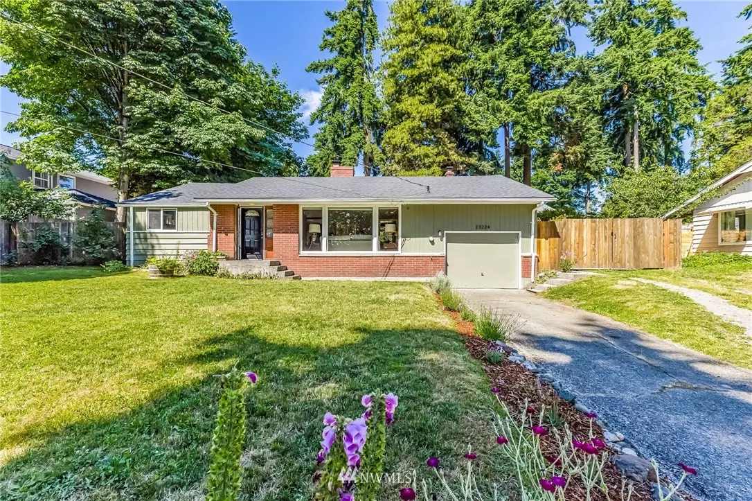 Edmonds, WA 98026,23224 75th AVE W