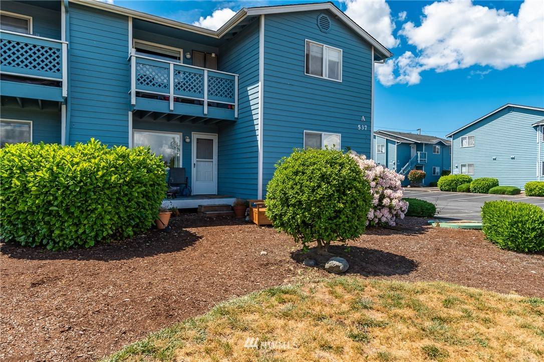 537 NE Ellis WAY #A101, Oak Harbor, WA 98277