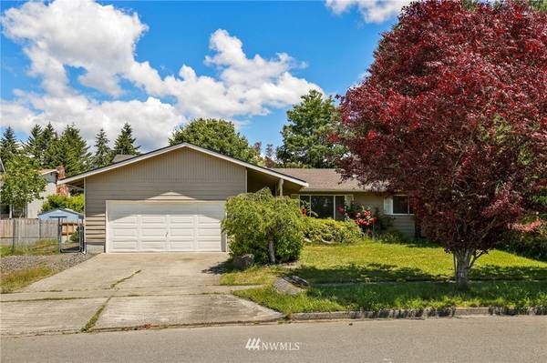 1668 Lake Youngs WAY SE, Renton, WA 98058