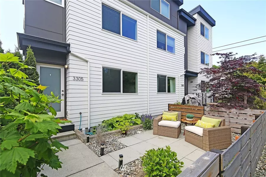 3305 W Ruffner ST, Seattle, WA 98199