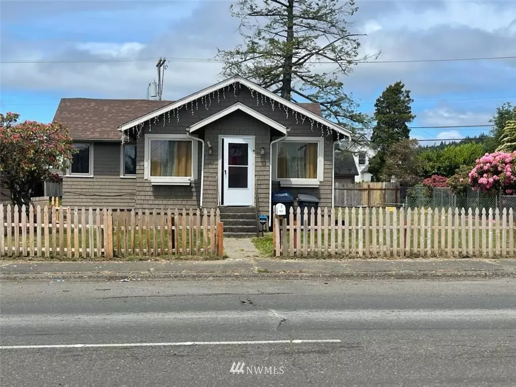 Aberdeen, WA 98520,812 W Wishkah ST